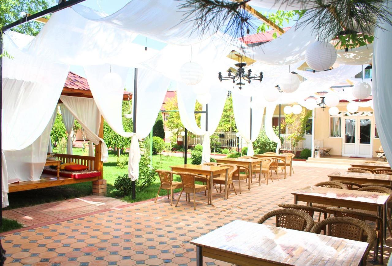 Hotel Grace Garden Kum Exterior photo